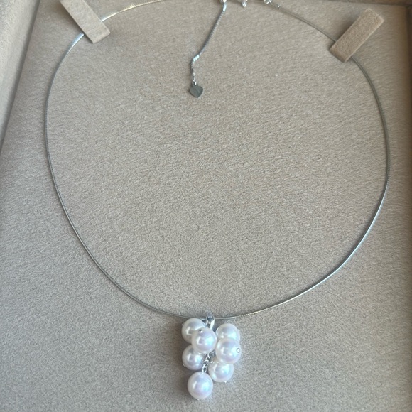 Necklace - Picture 6 of 17